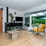 Landhuisje 31 'de Akkersteen' Bospark Ijsselheide Zwolle Holiday home Hattemerbroek
