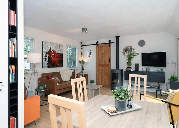 Landhuisje 31 'de Akkersteen' Bospark Ijsselheide Zwolle Hattemerbroek