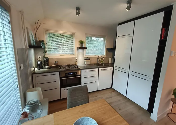 Vakantiehuis Landhuisje 31 'de Akkersteen' Bospark Ijsselheide Zwolle